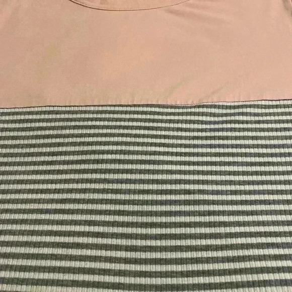 SHEIN tri color top in pink gray & white stripes & white womens size 0XL - Picture 4 of 5